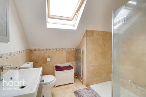 14 Curchin Close, Biggin Hill, Westerham, TN16 3GF