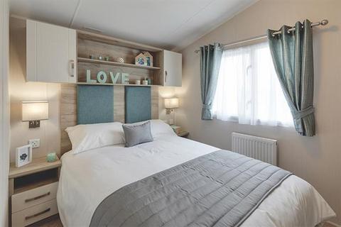 2 bedroom lodge for sale, Swanage Bay View Swanage, Dorset BH19