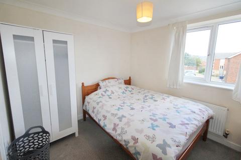 2 bedroom flat for sale, Chillingham Road, Heaton, Newcastle upon Tyne, Tyne and Wear, NE6 5BJ
