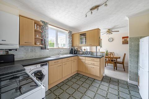 15 Tilstone Close, Eton Wick, Windsor, SL4 6NG