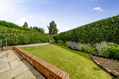 15 Tilstone Close, Eton Wick, Windsor, SL4 6NG