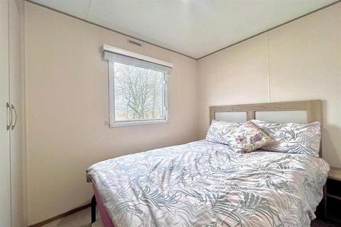 3 bedroom lodge for sale, Tattershall Lakes Country Park Tattershall, Lincolnshire LN4