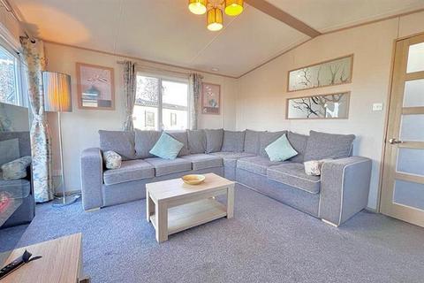 2 bedroom lodge for sale, Tattershall Lakes Country Park Tattershall, Lincolnshire LN4