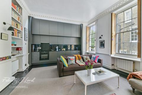 1 bedroom flat for sale, Old Gloucester Street, London, WC1N