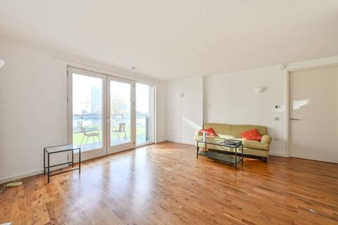 2 bedroom flat to rent, New Providence Wharf, Canary Wharf, London, E14