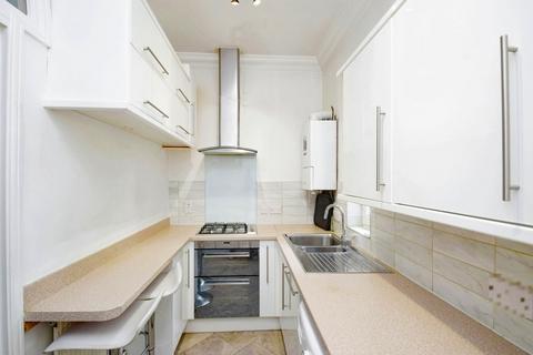 1 bedroom apartment for sale, Cambrian Place, Swansea SA1