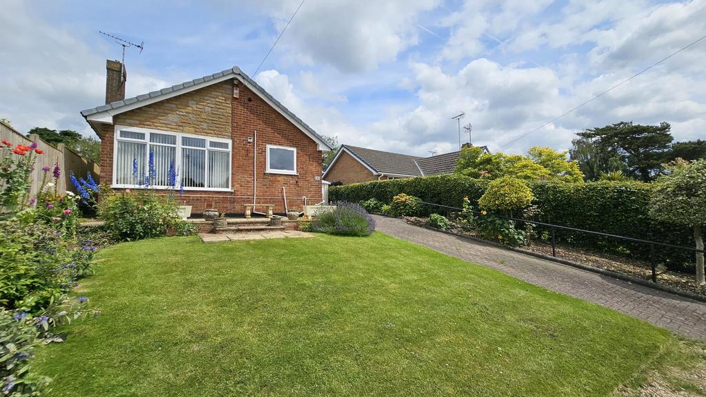 The Nook, Shirebrook, NG20 3 bed bungalow for sale £260,000