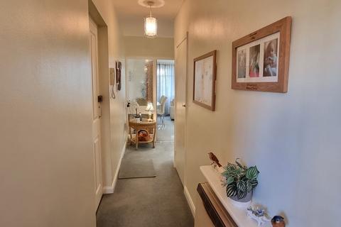 2 bedroom apartment for sale, 19a  Cooden Drive, Bexhill-on-Sea, TN39