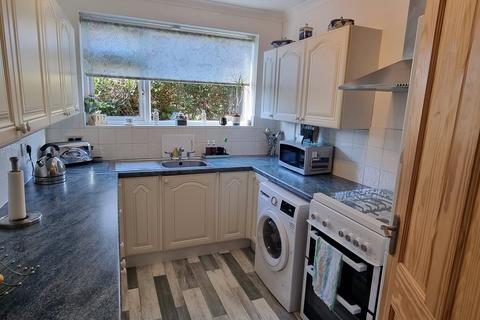 2 bedroom apartment for sale, 19a  Cooden Drive, Bexhill-on-Sea, TN39