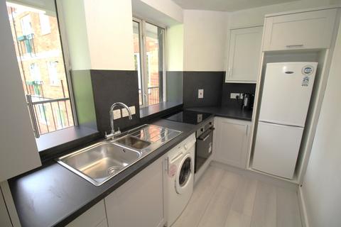2 bedroom apartment to rent, Redmires Court, Eccles New Road, Salford, Lancashire, M5