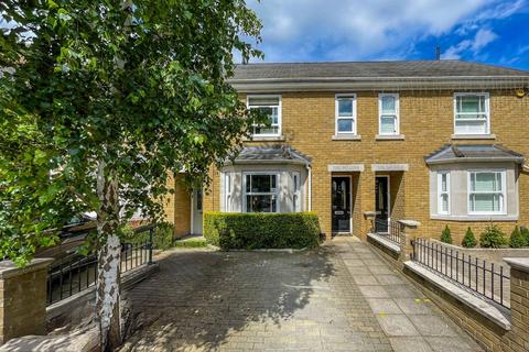 4 bedroom house to rent, Cotterill Road, Surbiton, KT6