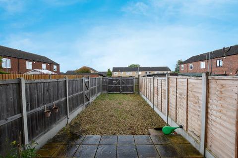91 Apsledene, Gravesend, DA12 5EF