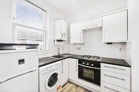 1 bedroom flat to rent, Lots Road, London