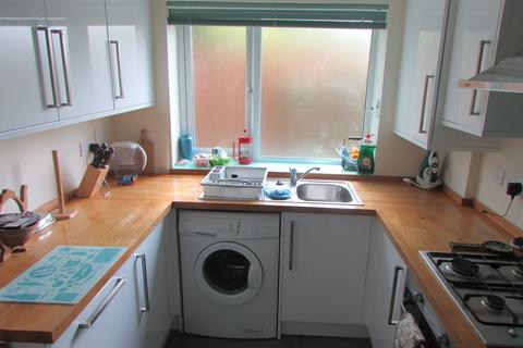 2 bedroom house to rent, Preston Road, Tonbridge, kent