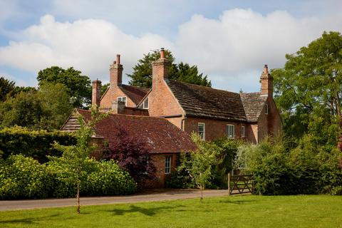 7 bedroom detached house for sale, Theobalds Farm, Wivelsfield, East Sussex