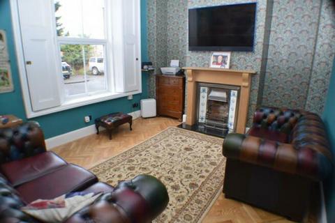 1 bedroom flat for sale, Taunton Road, Bridgwater, Somerset, TA6 3LS