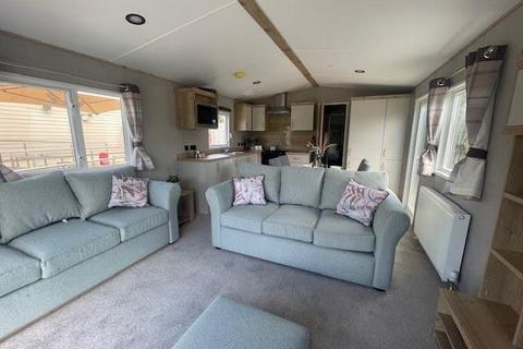 2 bedroom static caravan for sale, Par Sands Coastal Holiday Park