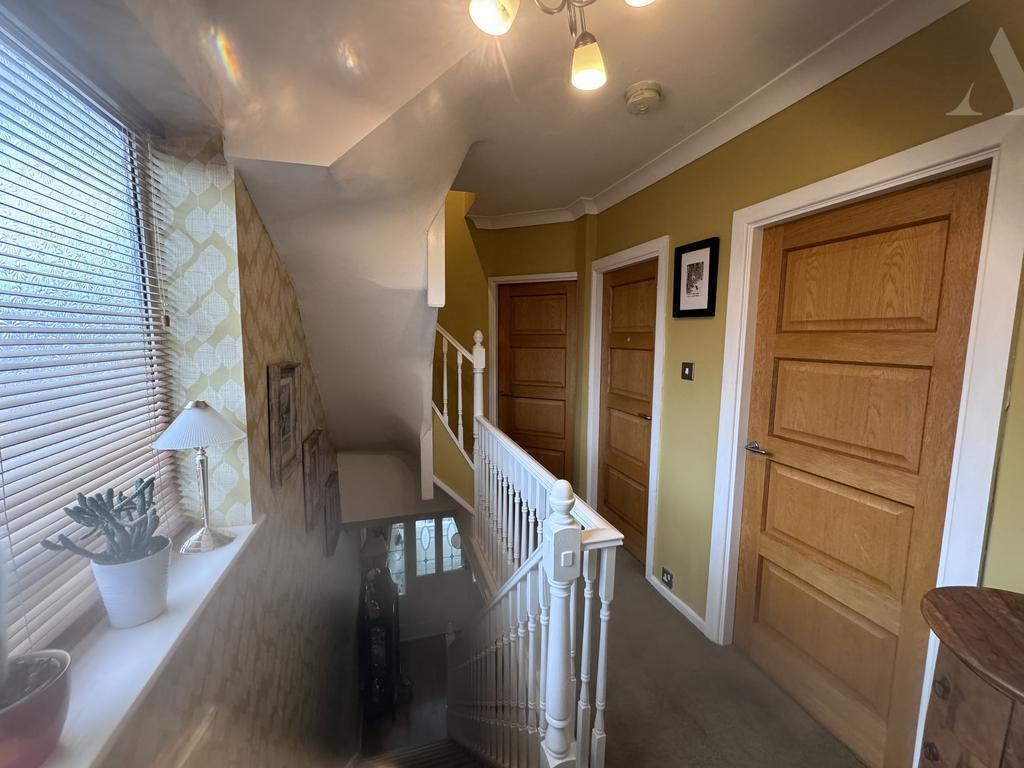 9 Odensil Green first floor landing