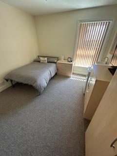 1 bedroom in a house share to rent, Ashley Road, Poole, Dorset, BH14