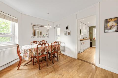 2 bedroom flat for sale, Westville Road, W12