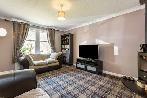 28 Mccrorie Place, Kilbarchan, Johnstone, PA10 2BF