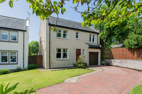 28 Mccrorie Place, Kilbarchan, Johnstone, PA10 2BF