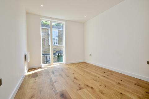2 bedroom flat to rent, Amelie Mya Apartments, London SW16