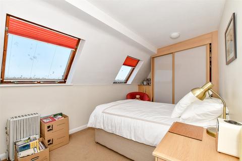 2 bedroom penthouse for sale, Station Road, Herne Bay, Kent