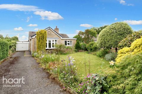 3 bedroom bungalow for sale, Abbey Fields, Finningley, Doncaster