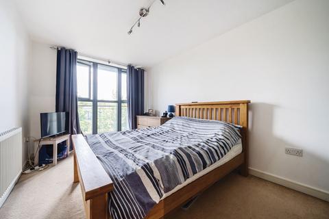 1 bedroom apartment for sale, Skylark Avenue, Greenhithe, Kent