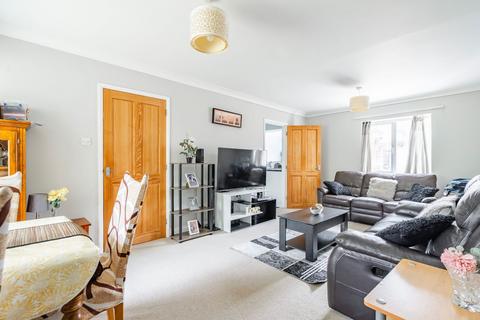 46 Blithewood Gardens, Norwich, NR7 8PN