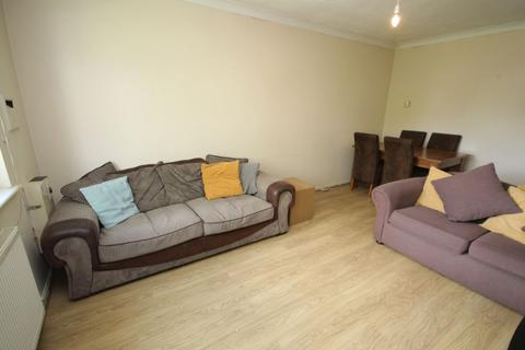 2 bedroom flat for sale, Tree Walk, Stretford, M32