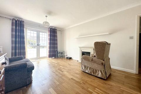 2 bedroom flat for sale, Ambleside Avenue, Telscombe Cliffs BN10