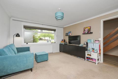 12 Dalum Grove, Loanhead, EH20 9LX