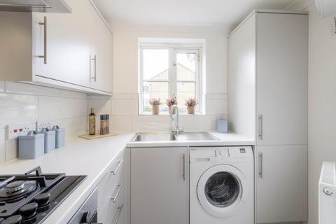 21 Ampleforth, Monkston, Milton Keynes, MK10 9DA