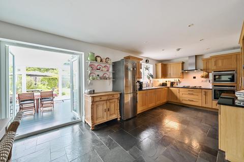 3 Fathersfield, Brockenhurst, SO42 7TH