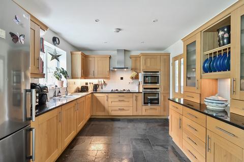 3 Fathersfield, Brockenhurst, SO42 7TH