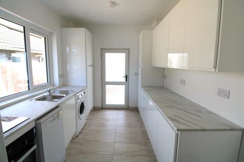 6 Bryn Golau, Bridgend, CF31 4DD