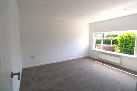 6 Bryn Golau, Bridgend, CF31 4DD