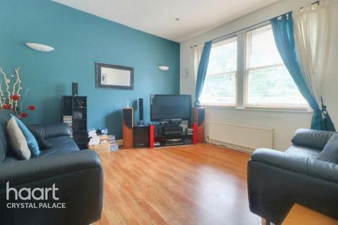 2 bedroom apartment for sale, Ross Road, South Norwood