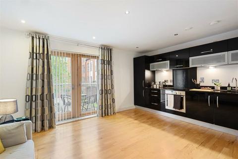 1 bedroom flat for sale, Pond Garth, York, North Yorkshire, YO1 7ND