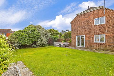 3 bedroom detached house for sale, Bradlond Close, Bognor Regis, West Sussex