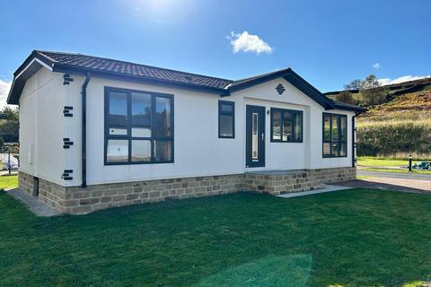 2 bedroom park home for sale, Salterforth, Lancashire, BB18