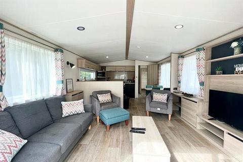 3 bedroom static caravan for sale, Tattershall Lakes Country Park