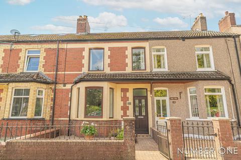 2 bedroom terraced house for sale, Oakfield Road, Oakfield, NP44