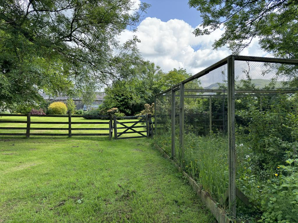 Garden - Fruit Cage