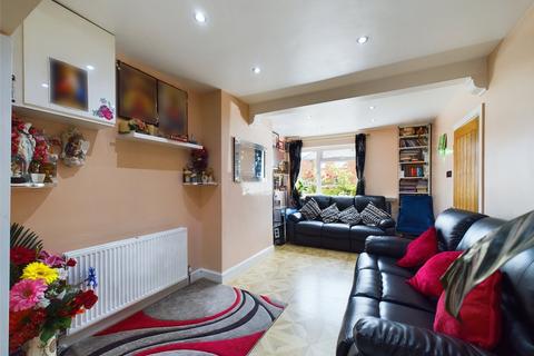 105 Linden Road, Gloucester, GL1 5JA