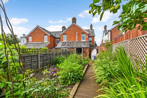 2 bedroom end of terrace house for sale, Ackender Road, Alton, Hampshire