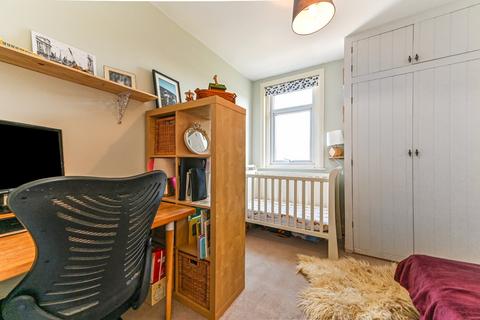 28 Ackender Road, Alton, GU34 1JS