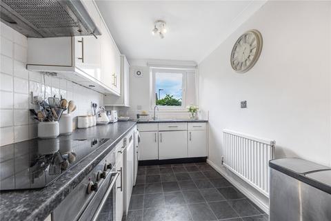 34 Invicta Close, Chislehurst, BR7 6SJ